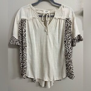 Umgee Short Ruffle Sleeve Leopard Linen Blend Tunic Women’s Large